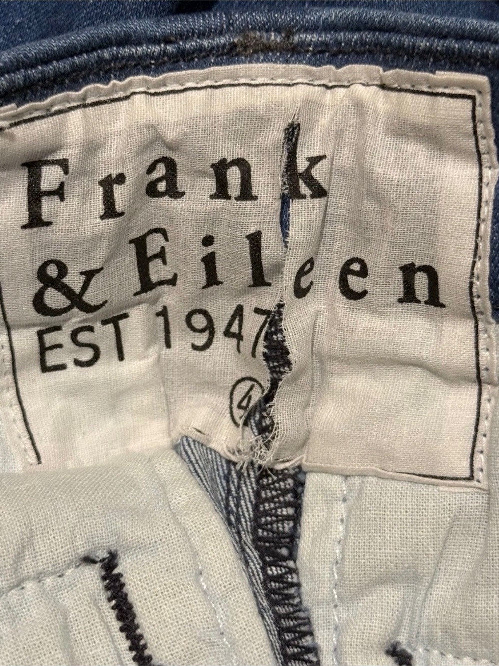 Frank & Eileen Women’s Wicklow Raw Hem Blue Denim Jeans Size 4 - Picture 4 of 10